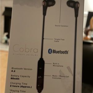 NIB Cobra wireless earbuds Bluetooth version